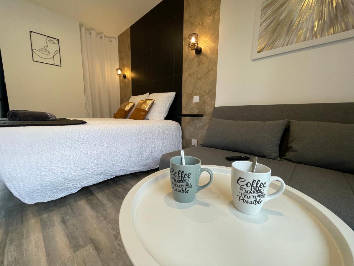 Jardin Prive 2 Bed & Breakfast La Ravoire Bagian luar foto